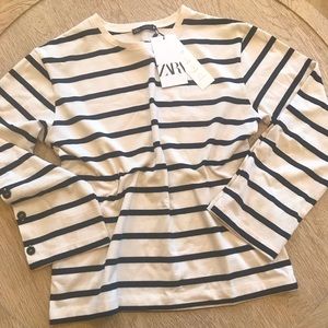 NWT Zara Boxy Striped Tee Long Button Sleeve Navy and Ivory